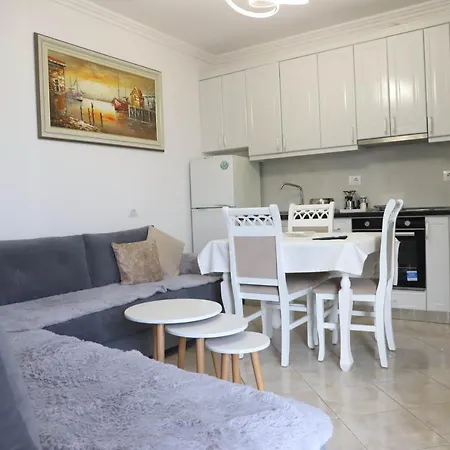 Apartment Gimi 2 *